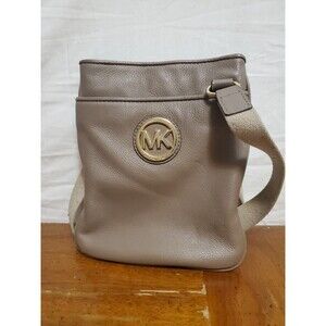 Michael Kors Fulton Beige Leather Crossbody Messenger Shoulder Bag Purse